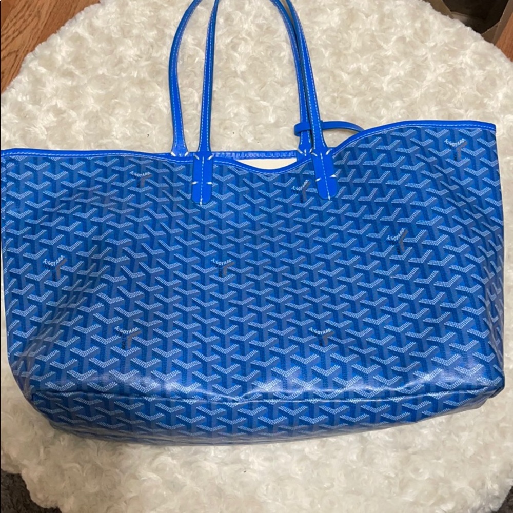 Dupe purse. St louis tote.